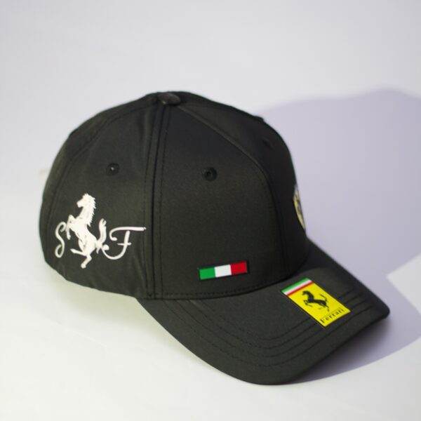 Casquette Ferrari noire – Image 2