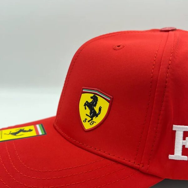 Casquette Ferrari italien colleur rouge – Image 4