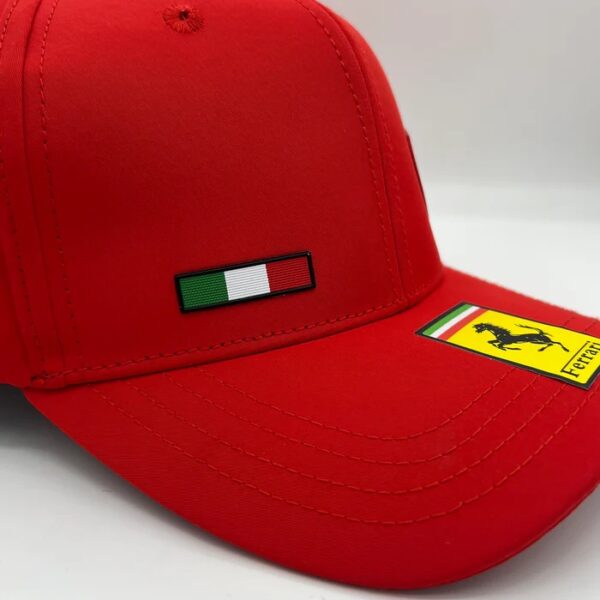 Casquette Ferrari italien colleur rouge – Image 3