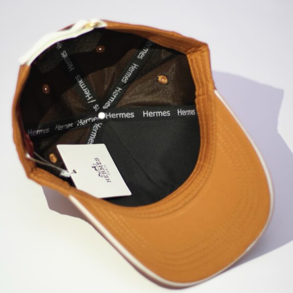 Casquette hermès beige 2025 logo bordé – Image 2