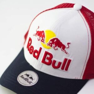 🔥 Casquette Red Bull Chapka – Allie chaleur et puissance sportive !